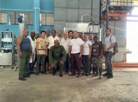 Sau khi bán máy móc lắp đặt.